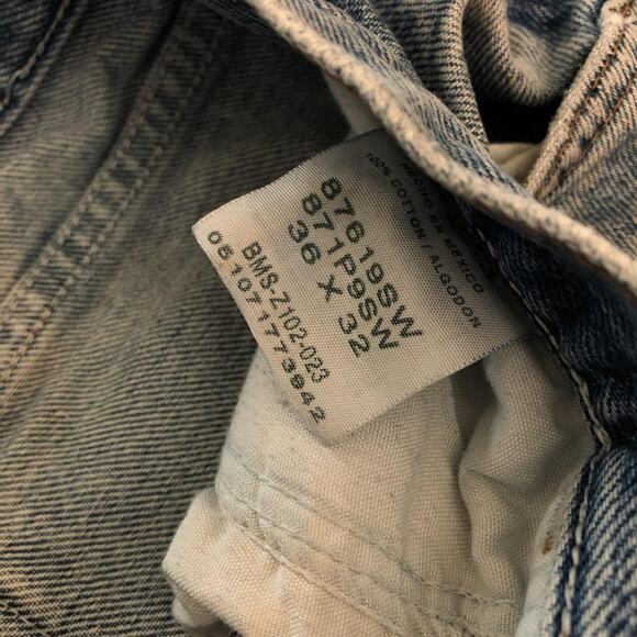 Men’s Distressed Rustler Denim Jeans Size: 36x32 - Picture 4 of 5